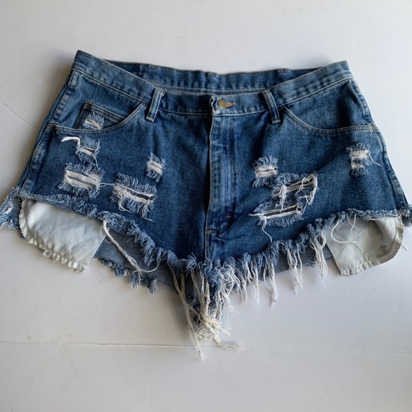 Wrangler Pants - Vintage Wrangler High Rise Cut off Denim Shorts